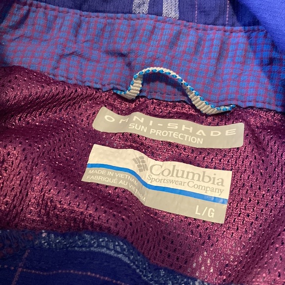 Women’s Columbia Plaid top - Picture 2 of 6